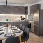 Apartment By The River 2 *